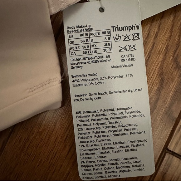 2 nude bras - Picture 6 of 7